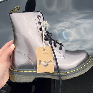 Doc martins metallic